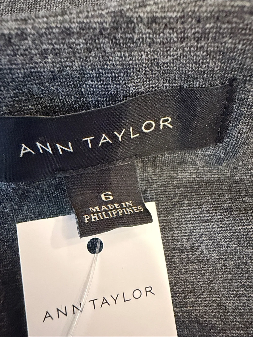 Ann Taylor Classic Dark Gray Pencil Skirt - Sleek Women's Workwear